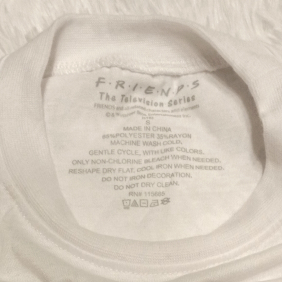 Friends top - Picture 4 of 4